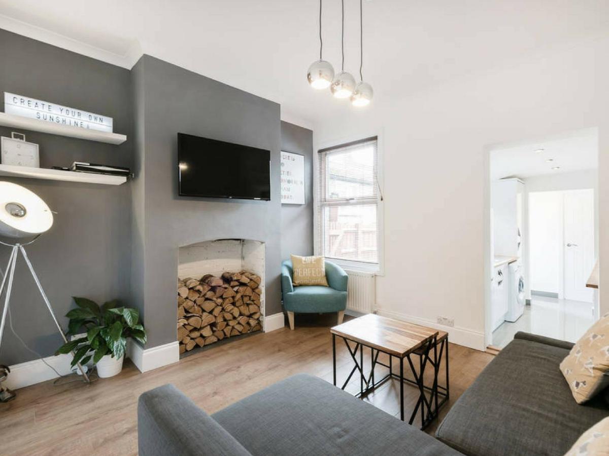 Cambridge House - Modern 2 Bedroom House, Close To Luton Airport & Town Centre Exteriér fotografie
